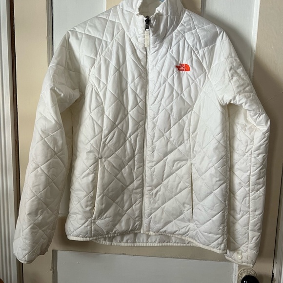 The North Face Women's Vibrant Orange Ski Jacket - Picture 9 of 12